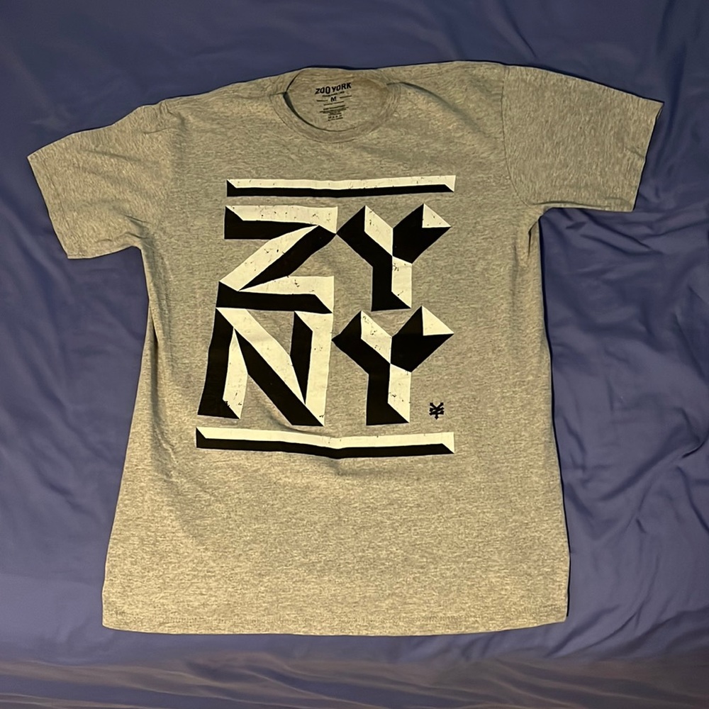 Zoo York Men’s Sz Medium Grey T Shirt